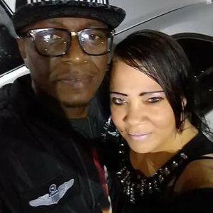 Meet your Posher, Emmanuel